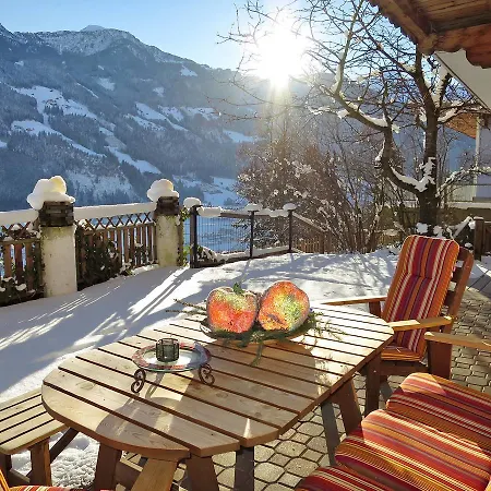 Haus Hanser 759w Lejlighed *